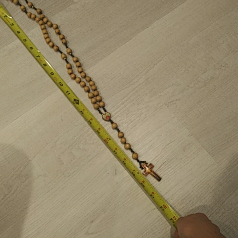 Vintage Wooden Beaded Rosary ✝️ - Picture 5 of 5